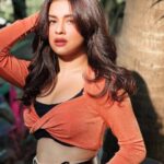 Avneet Kaur Instagram - New hair 🧡💫 @sonal.9 📸- @ritesh.stylist Mumbai, Maharashtra