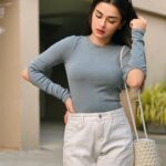 Avneet Kaur Instagram - Souls recognise each other by vibes, not appearances.🤍💫 #styledbyme