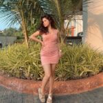 Avneet Kaur Instagram - Double Trouble.🌸💕 Wearing- @urbanic_in 📸- @krupalakhanii.16 Goa