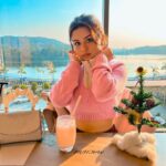 Avneet Kaur Instagram - Major missing cold winter days.💕🤍🌸❄️ 📸- @amandeepnandra Taj Lakefront, Bhopal