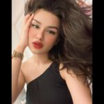 Avneet Kaur Instagram - Hey 🖤❤️