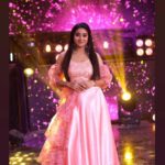 Bhanu Sri Mehra Instagram - Love your flaws Own your quirks @sudha_boutique #superqueen #zeetelugu #bhanusree🔥❤️ #hybridpilla