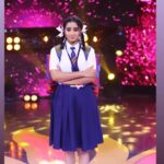 Bhanu Sri Mehra Instagram - E pics na school days gurtu chestunnai 💗 @zeetelugu #superqueen #show #bhanusree🔥❤️ #hybridpilla