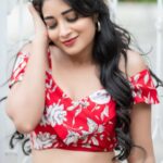 Bhanu Sri Mehra Instagram - I love myself the simplest most powerful ✨ revolution ✨ ever 📸:@saicharanthejareddyphotography @divya_varun_offical #beyourself #happyfeeling #newclick #bhanusree🔥❤️ #hybridpilla