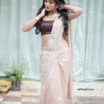 Bhanu Sri Mehra Instagram - 🤎💥 📸:@saicharanthejareddyphotography Outfit:@divya_varun_offical * * #tollywoodactress #southindianactress #bhanusree🔥❤️ #busylife #actorslife #bhanusree #hybridpilla