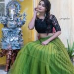 Bhanu Sri Mehra Instagram - Chandamama ve nuvvu 🙈💖 @saicharanthejareddyphotography @divya_varun_offical #bhanusree🔥❤️ #hybridpilla #newclicks #newlook #happy #face #peace