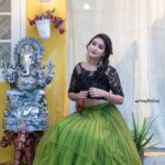 Bhanu Sri Mehra Instagram - Chandamama ve nuvvu 🙈💖 @saicharanthejareddyphotography @divya_varun_offical #bhanusree🔥❤️ #hybridpilla #newclicks #newlook #happy #face #peace
