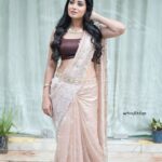 Bhanu Sri Mehra Instagram - 🤎💥 📸:@saicharanthejareddyphotography Outfit:@divya_varun_offical * * #tollywoodactress #southindianactress #bhanusree🔥❤️ #busylife #actorslife #bhanusree #hybridpilla