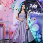 Bhanu Sri Mehra Instagram – My happy day 🤩💃

Outfit by:@divya_varun_offical 
Click 📸:@@saicharanthejareddyphotography 
@abhiclicksphotography 
@candid_shoooter_ 
Decors by:@4ever_eventz
#happyday #chill #bday #girl #bhanusree🔥❤️