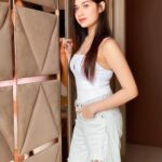 Jannat Zubair Rahmani Instagram - Little by little, day by day, what is meant for you will find its way!🧚🏻‍♂️