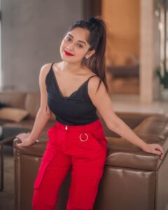 Jannat Zubair Rahmani Instagram - 👩‍🦰 📸 @jvfilms_