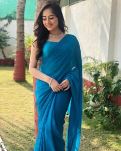 Jannat Zubair Rahmani Instagram - When grace and culture shook hands, the saree was born. क्लिक्ट बाई @zubairrahmani09 India