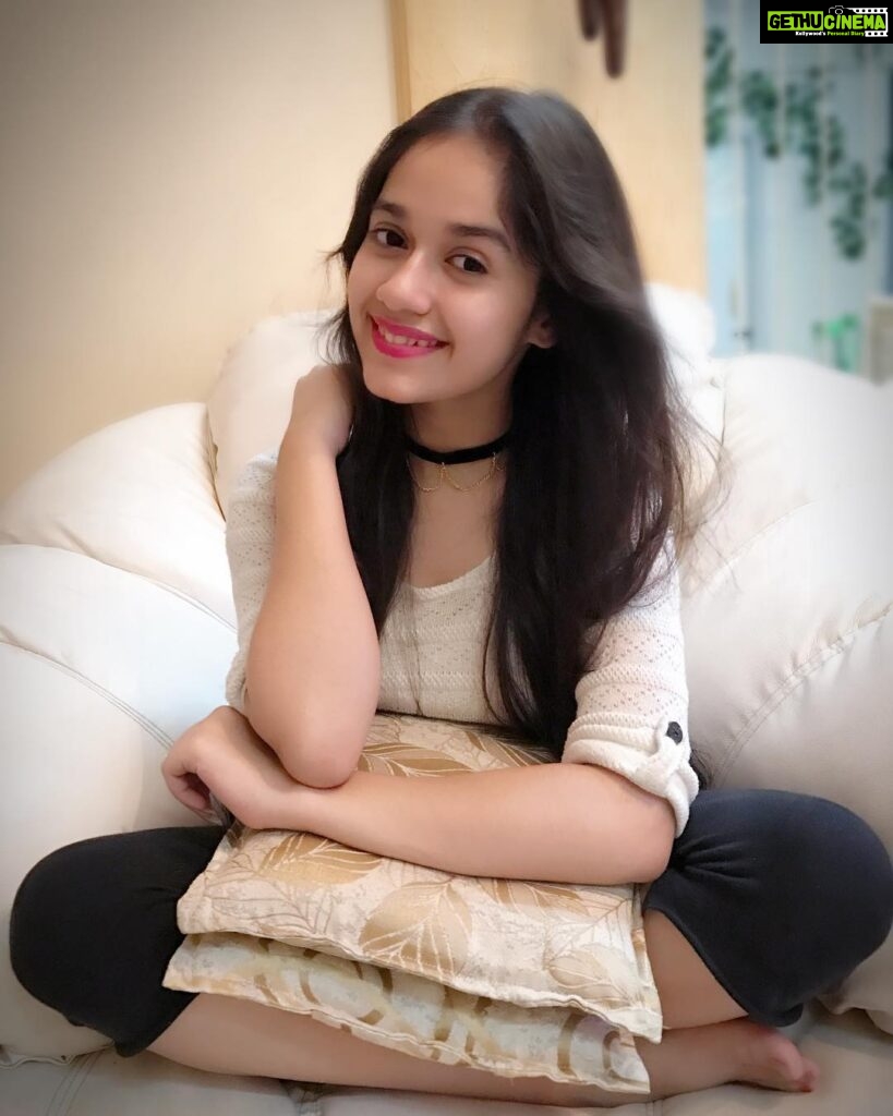 Jannat Zubair Rahmani Instagram These Beautiful Beautiful Earings Gethu Cinema