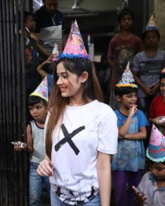Jannat Zubair Rahmani Instagram - 20!🎈