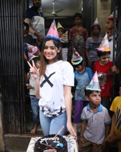 Jannat Zubair Rahmani Instagram - 20!🎈