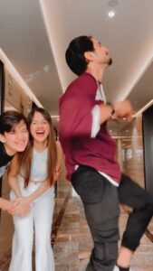 Jannat Zubair Rahmani Instagram - Ye kya ho gaya?😂 @mr_faisu_07 

@ayaanzubair_12