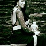 Kaniha Instagram - Optimism is like a magnet You will attract positive thoughts and positive people when you stay positive ❤ #positivevibes #kaniha Chennai, India