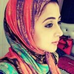 Kaniha Instagram - Ramadan Vibes❤ I've done quite a few films wearing a Hijab and wondered if I can pull off the look..with rest of it all covered I felt it truly highlights a woman's beauty..loved wearing it❤ What do y'all think🤗🤗 #ramadanvibes #hijab