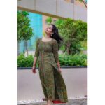 Samyuktha Menon Instagram - In a @jugalbandhi again ❤️❤️ Earring @jugalbandhi Hair @suluhairstylist 👠 @all_about_sole #kalki promotions PC @_decibelhost_