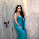 Sandeepa Dhar Instagram - Palat ! 🧜🏻‍♀️ #Mumbhai #12nov #dubailife #reels #sandeepadhar #reelsinstagram #vaishnavi @nehaashahmakeup @sumanfashionmaker @diya.nailart.loom