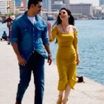 Sandeepa Dhar Instagram - And This is how we roll 🎥 Bhaskar & Vaishnavi ki Foreign ki sair!! @angadbedi MUMBHAI streaming from 12th November on @altbalaji @zee5shows 📸 @makeup_shashank 👗 @sumanfashionmaker 💄 @nehaashahmakeup
