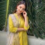 Sandeepa Dhar Instagram - Desi vibes kinda day🌻🐣