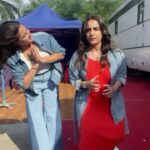Sara Ali Khan Instagram - If Sara Ali Khan was in Squid Game? 😂😂🔫 Her greeting style would be the same 💁🏻‍♀️🙏🏻