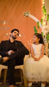 Shakti Arora Instagram - Kahan dhundu 😕😂? 

#comedy #funny #trending #viral #status #reels #reelkarofeelkaro #reelitfeelit #anganwadi #viralvideos #comedyreels #reelsinstagram