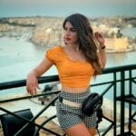 Shama Sikander Instagram - Throwback picture when we were shooting for #Majnu2 . . . #throwback #shootingtime #Majnu2 #actresslife #shamasikander #love #life #beautiful #gratitude #blessed #explorepage✨