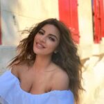 Shama Sikander Instagram - She was Her own Star, Shining bright In the Dark.... . . . #shining #star #photooftheday #actorslife #bright #loveyourself #positivevibes #inspiration #happiness #blessed #gratitude #shamasikander Mumbai, Maharashtra