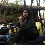 Swasika Instagram - I love staycations and love spending it along greenery and calmness. @ecogardensresort is one such beautiful place. Especially the huts with full green background. Each spot in the resort gives you an aura of freshness from day to night . Not many places have the facility of a Tree house, but here their tree house rooms were my favourite. Also to mention, their food was delicious and their staffs was very courteous and pleasing. Thank you @ecogardensresort for giving me a beautiful stay at your resort . #ecogardensresort #cheruthuruthy #staycation #familytime #nature #closetonature #swasika #swasikavj @thomasveekay photography