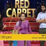 Swasika Instagram - കൂടുതൽ പുതുമകളോടെ റെഡ് കാർപെറ്റ് ഇനി നിങ്ങളുടെ സ്വന്തം അമൃത ടീവിയിൽ രാത്രി 7:30 ന് . മറക്കാതെ കാണുക . @amritatv @rajishavijayan @being_rootedd #swasikavj #redcarpet #rajishavijayan #amritatv #gameshow