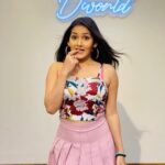 Kritika Sharma, wallpaper, cute, causual