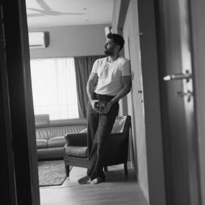 Aditya Roy Kapur Instagram - Careful where you point it.