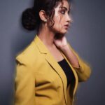 Anupama Parameswaran Instagram - Eye on the prize 🏆 Wearing @hafsathecouture Jewellery @spillthebead Styled by @rashmitathapa Team @ aishwarya128 Shot by @krishnatejah