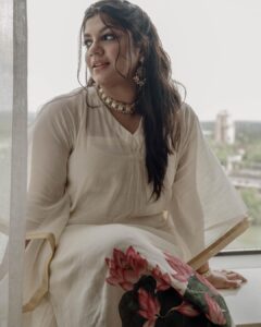 Aparna Balamurali Instagram - For the promotions of Sundari Gardens ❤️

#1

Special shoutout to this team for all the last min magic❤️

📸 : @pournami_mukesh_photpgraphy
Styling : @keepitstylish_by_ammu
@styledbyammu
Outfit : @labelmdesigners
Make up : @aikahairandmakeup @aishwaryakarayilofficial 
Jewellery : @antegra_diaries