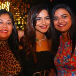 Ashu Reddy Instagram - People who made my birthday special ♥️🧿 #ashureddy #birthday2022 #linkinbio 🍀