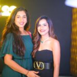 Ashu Reddy Instagram - People who made my birthday special ♥️🧿 #ashureddy #birthday2022 #linkinbio 🍀