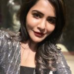 Ashu Reddy Instagram - Just a portrait 💃🏻🌹 #ashureddy