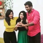 Ashu Reddy Instagram - BIGGGG ANNOUNCEMENT TOMORROW...!!🤚🏻❤️🌹 Please be at filmnagar petrol bunk by evening 5PM for the reveal..!! This one is special @sipligunjrahul #ookokaka #jhps #ashureddy