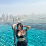 Ashu Reddy Instagram - Simply cool at the pool baby..!! ♥️ #ashureddy #poolday #dubai @auraskypool.dubai 🧸♥️ #travelholic Aura Skypool Dubai