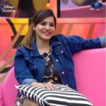 Ashu Reddy Instagram - Live the moment ✌🏻 #Ashureddy #BiggBossNonStop #biggbosstelugu #biggboss #disneyhotstar #Pichhekistha #bigbossott #foryou #supportashureddy #biggbossashureddy #instagram #supportyourashu #love