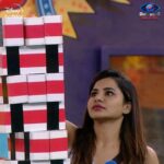 Ashu Reddy Instagram - Captaincy task 🤍 #Ashureddy #BiggBossNonStop #biggbosstelugu #biggboss #disneyhotstar #Pichhekistha #bigbossott #foryou #supportashureddy #biggbossashureddy #instagram #supportyourashu #love
