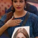 Ashu Reddy Instagram - If you want to be strong start fighting alone 💪🏻💪🏻💪🏻 Go cast your votes for #Ashureddy now on Disney hotstar Follow the steps and vote for her 1. login to Disney+Hotstar App 2. Search for Bigg Boss Non Stop 3. Cast your 10 Votes to Ashu Reddy One can cast their 10 Votes per day. Your votes matter alot 👍 Keep supporting Love you all❤️ - Team Ashu Reddy #BiggBossNonStop #biggbosstelugu #biggboss #disneyhotstar #Pichhekistha #bigbossott #foryou #supportashureddy #biggbossashureddy #gamer #warrior #love #support #voteforashureddy #instagramreels #reels #instagram #nonstopsupportashureddy #supportyourashu #reelitfeelit #pushpa