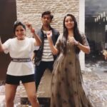 Ashu Reddy Instagram - Dance mode 🥳♥️😂 with favourites @jaswanth_jessie @iam_bhanusri #ashureddy @joshapp.telugu @officialjoshapp
