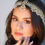 Avneet Kaur Instagram - Channa veee channa ve ❤️💫✨ @azafashions #reelsinstagram #reelitfeelit