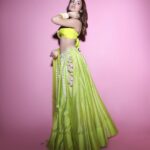 Avneet Kaur Instagram - Happy Diwali 🪔💚 Outfit- @madsamtinzin Jewels- @20am_design @koharbykanika Styled by- @kansalsunakshi MUAH @sachinmakeupartist1 📸 @visualaffairs_va