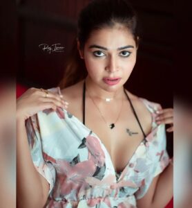 Dharsha Gupta Thumbnail - 186.4K Likes - Top Liked Instagram Posts and Photos