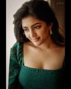 Eesha Rebba Instagram - In my moment💚
.
.
.
.

Clicked by @kilaruness 🤗
 Styled by @sravyalavidi 🤗
Outfit @renge_india 
Accessories @kushalsfashionjewellery 

#eesharebba