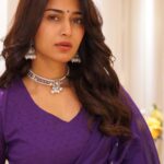 Erica Fernandes Instagram - I need your opinion What do you suggest just the tint and mascara ( like in this look ) or full blown makeup ? Whats adding to this look is the lovely vibrant purple . Such a simple yet pretty piece from @sajke.in @oakpinionpr #instafashion #instagood #indianfashion #indianwear #salwarsuits #fashionblogger #fashioninfluencer #influnecersofmumbai #influencersofindia #mumbaifashion #ethnic #ethnicwear